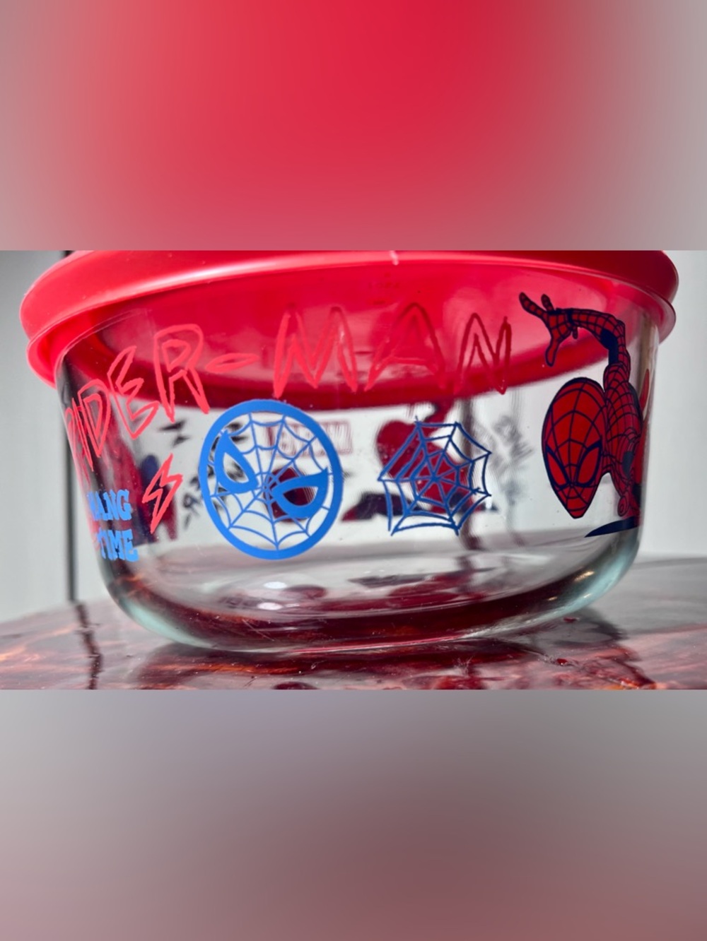 Pyrex Spider-Man Red & Blue Glass Storage Bowl - Picture 4 of 10